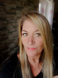 Sandra Steinkellner, Aromaberaterin bei feeling in Niederösterreich